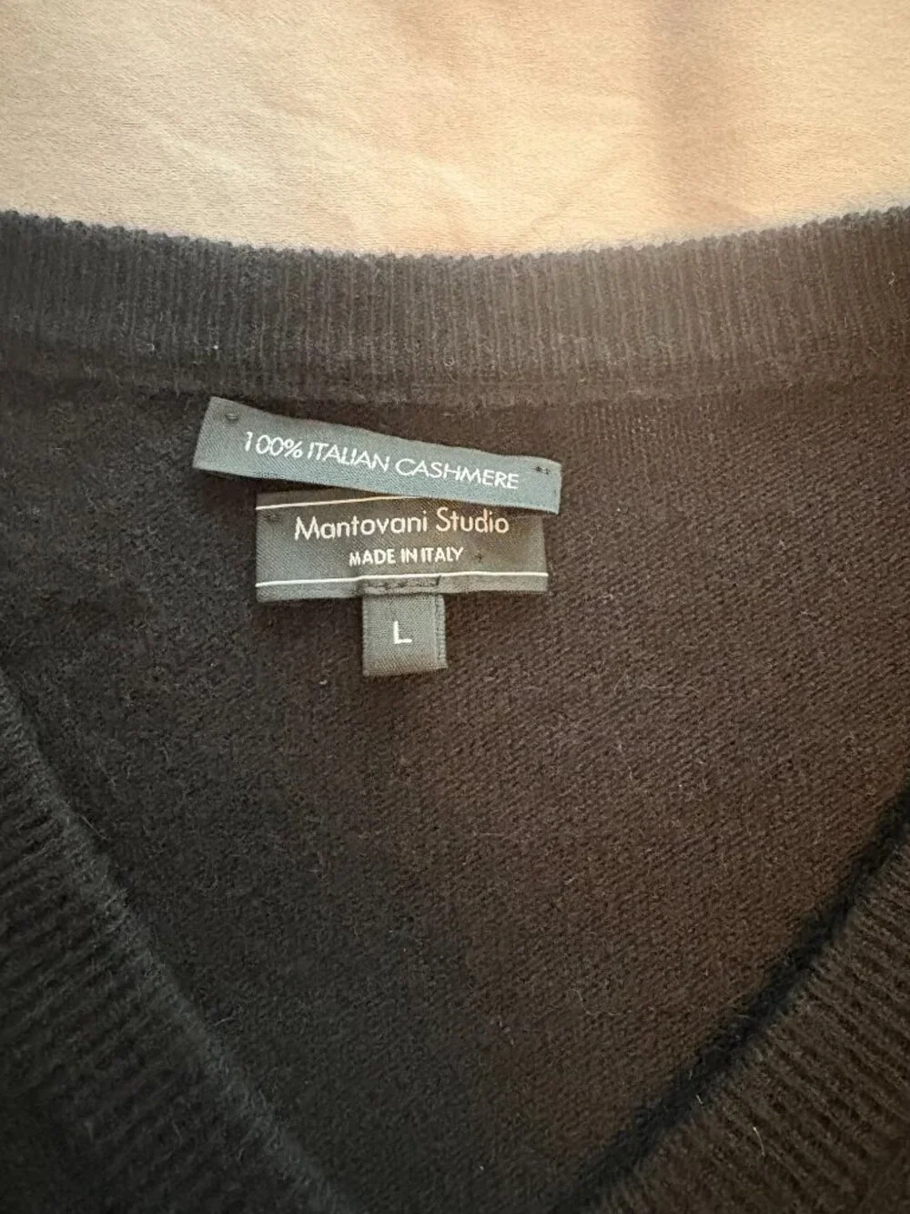 Mantovani Studio 100% Italian Cashmere Black V-Neck Sweater Men's L